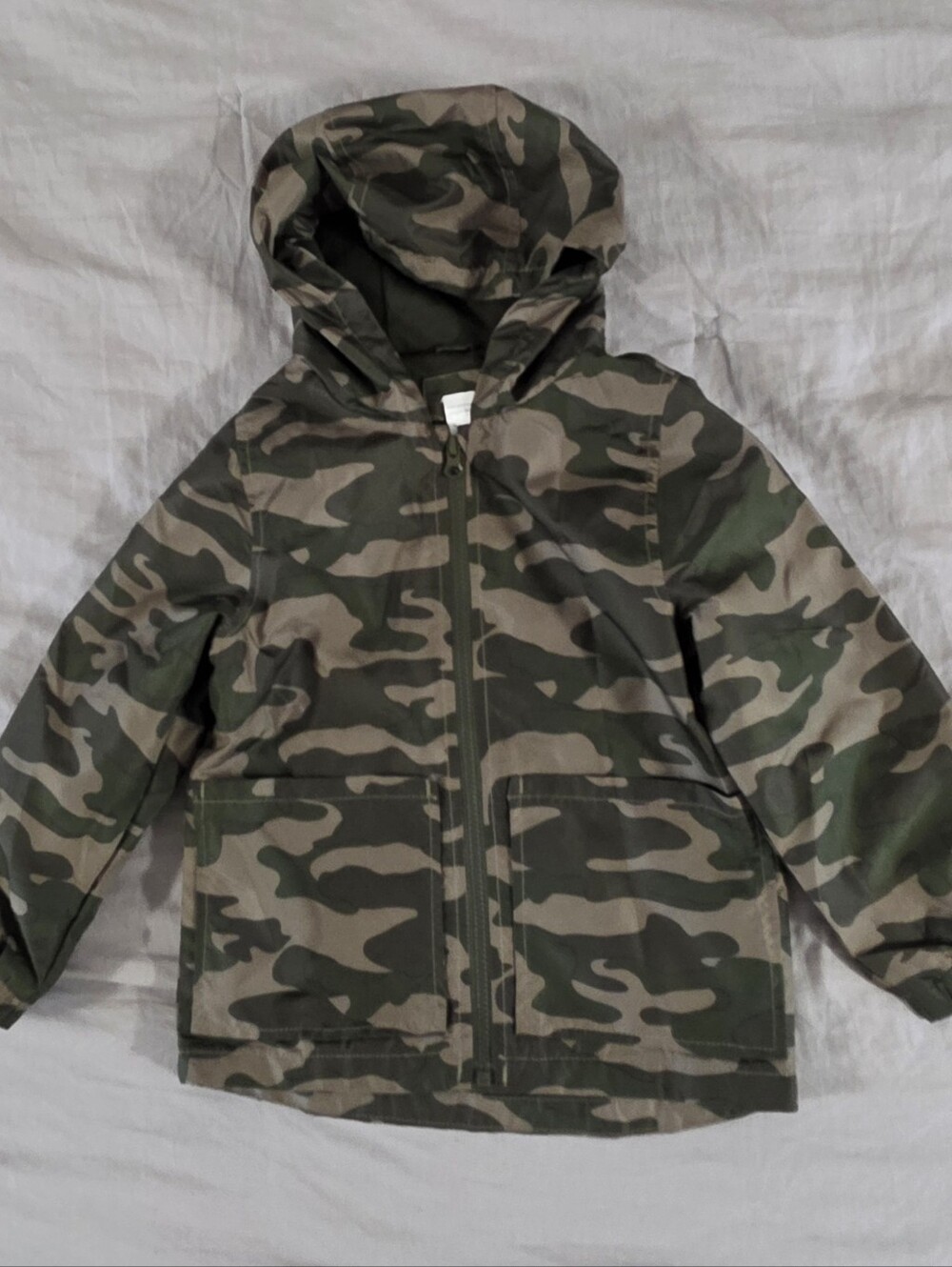 Carter's Boys Camouflage Hooded Lightweight Jacket size 5